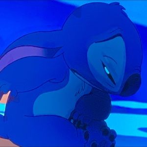 Meet your Posher, Ari